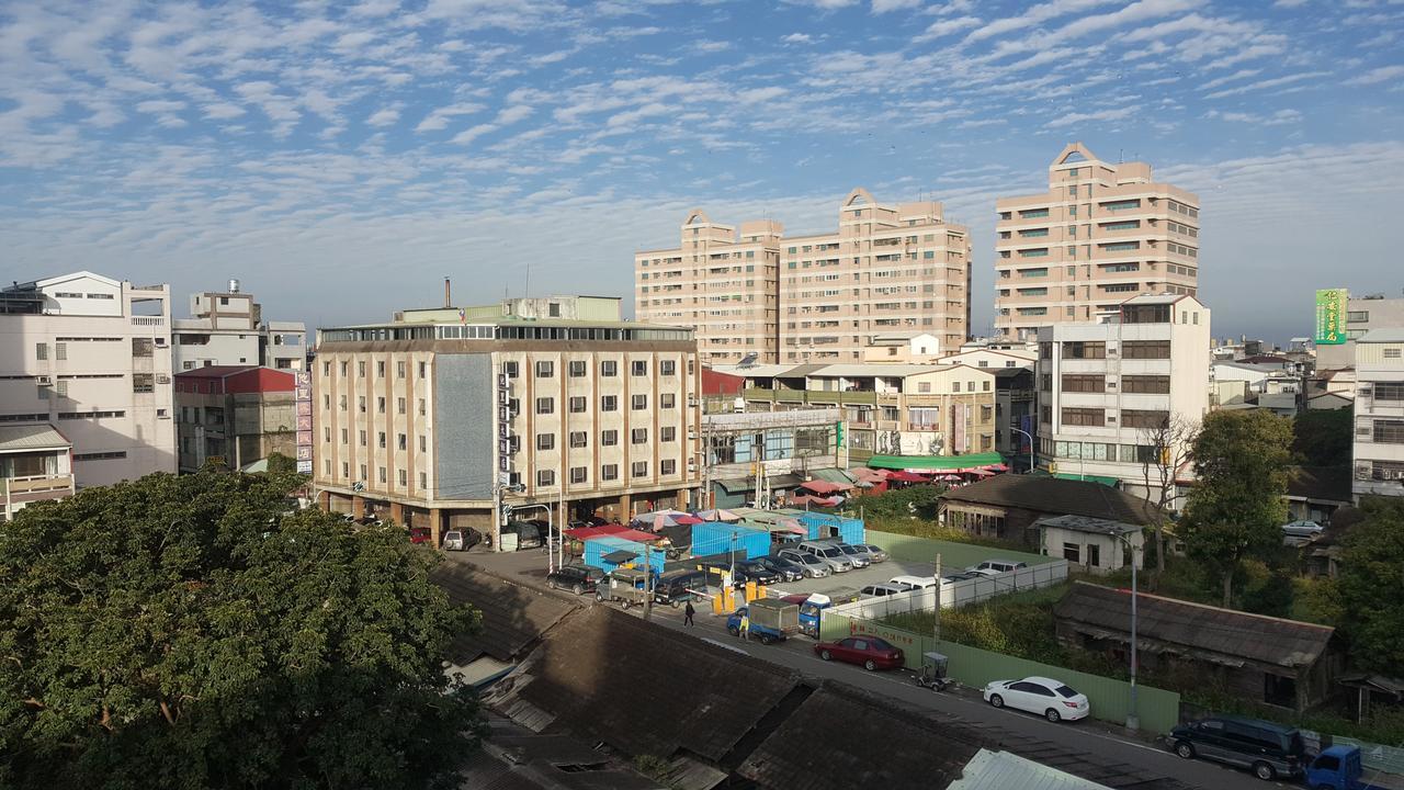 他里霧ta Li Woo Hotel Dounan Exterior photo